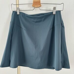 Old Navy Powersoft Women Medium Mini Skort in Teal High Rise Tennis Golf Summer